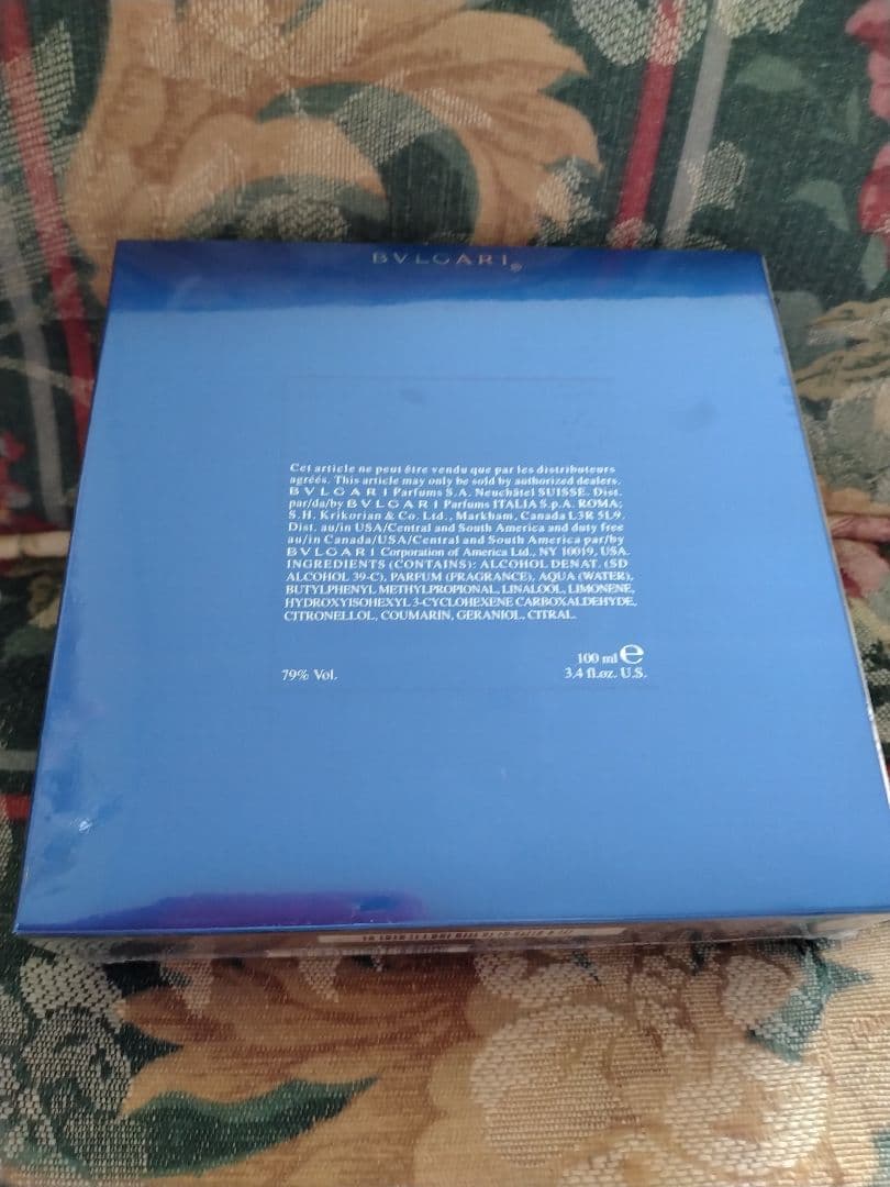 ヨルヤ　新品未開封　ブルガリ　ブルー　プールオム　オードトワレ100ml