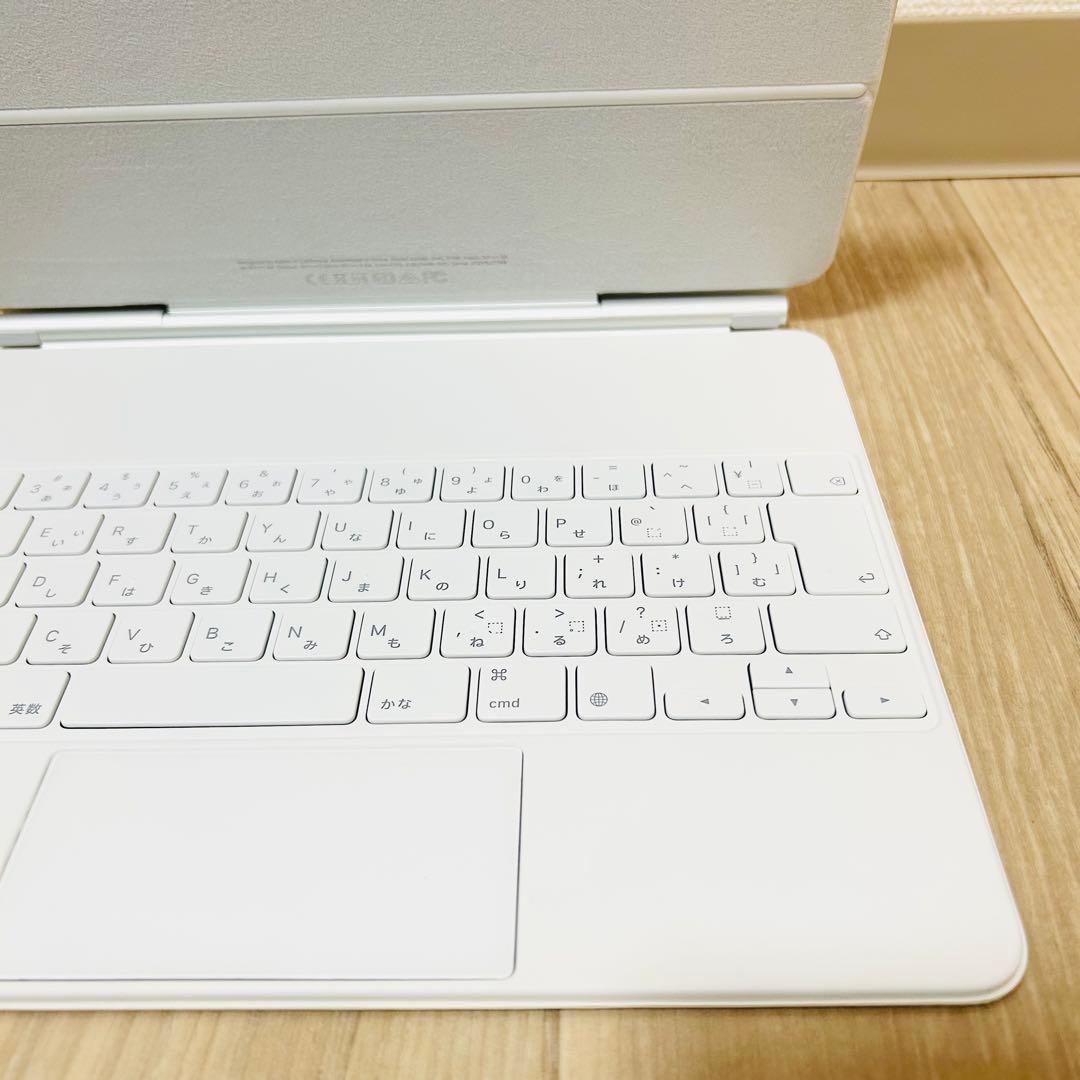 iPad Magic Keyboard Pro 12.9インチ A2480