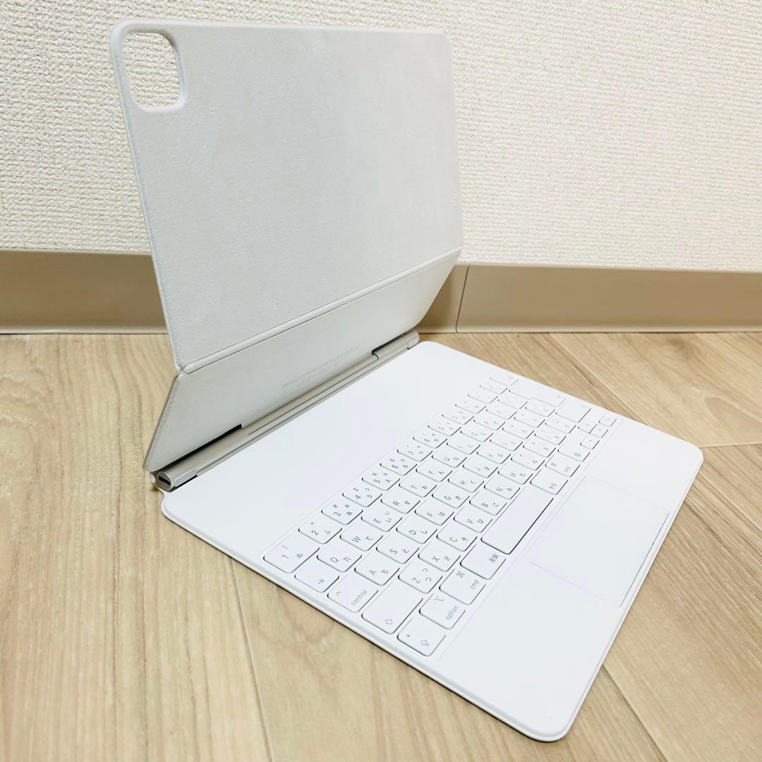 iPad Magic Keyboard Pro 12.9インチ A2480