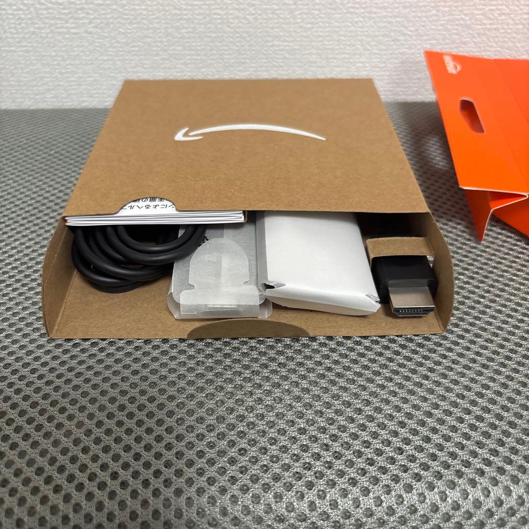『新品同様』Fire TV Stick 4K Max 第2世代　開封後すぐ包装