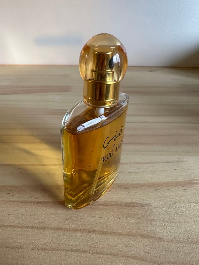 ほぼ未使用 ジョルジオ アルマーニ ジオ オーデパルファム　35ml
