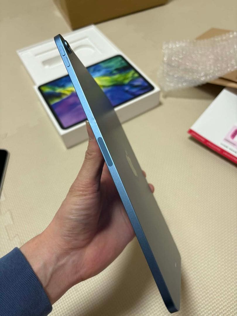 Apple iPad Air5 (64GB, ブルー)