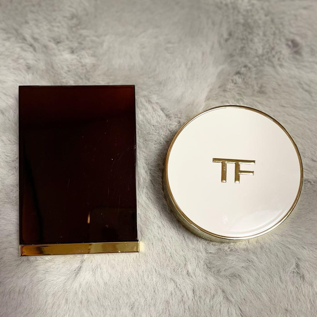 最終値下げ　TOM FORD アイシャドウ　クッションファンデーション