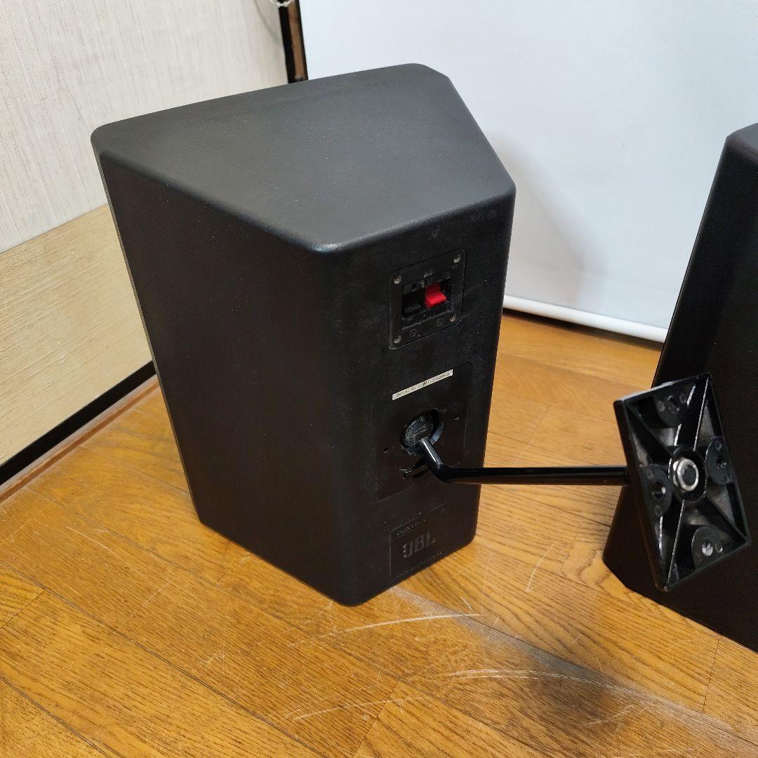 JBL スピーカー コントロール28 吊り金具付き。