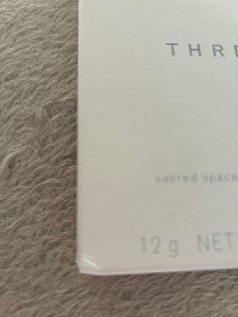 THREE セイクリッドスペース フェイスパウダー
