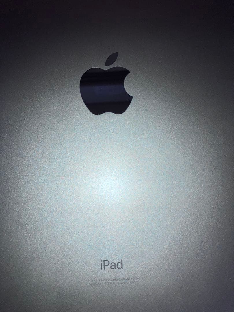 【処分価格】Apple iPad無印第9世代 シルバー 本体のみ