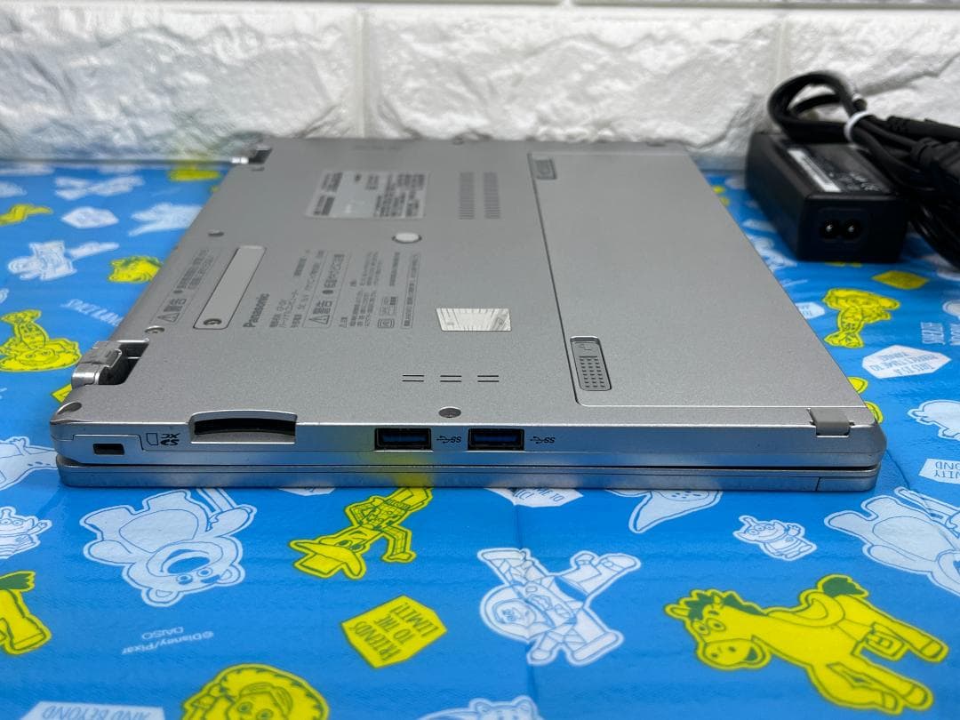 軽量・頑丈 レッツノート 16GB CF-QV1 2in1 WQXGA タッチ