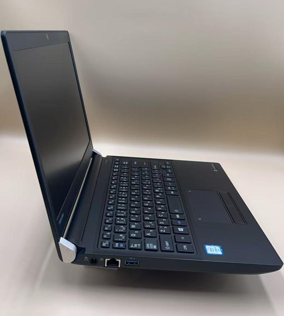 R*y様 東芝 dynabook R73/B 13.3 インチ ノートパソコン