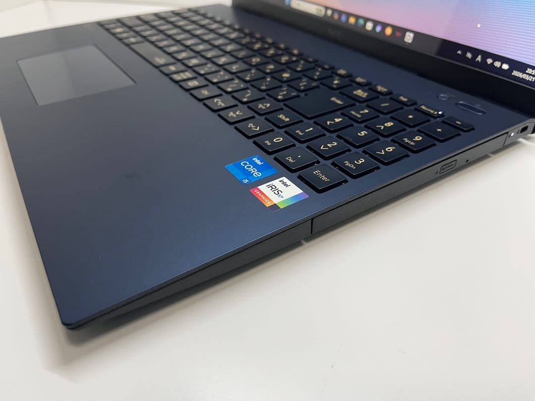 美品 NEC LAVIE N1656HAL 第12世代i5 16GB 512GB