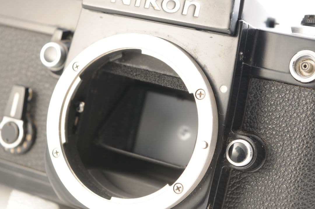 Nikon F2 アイレベル + NIKKOR 135mm F2.8 現状品