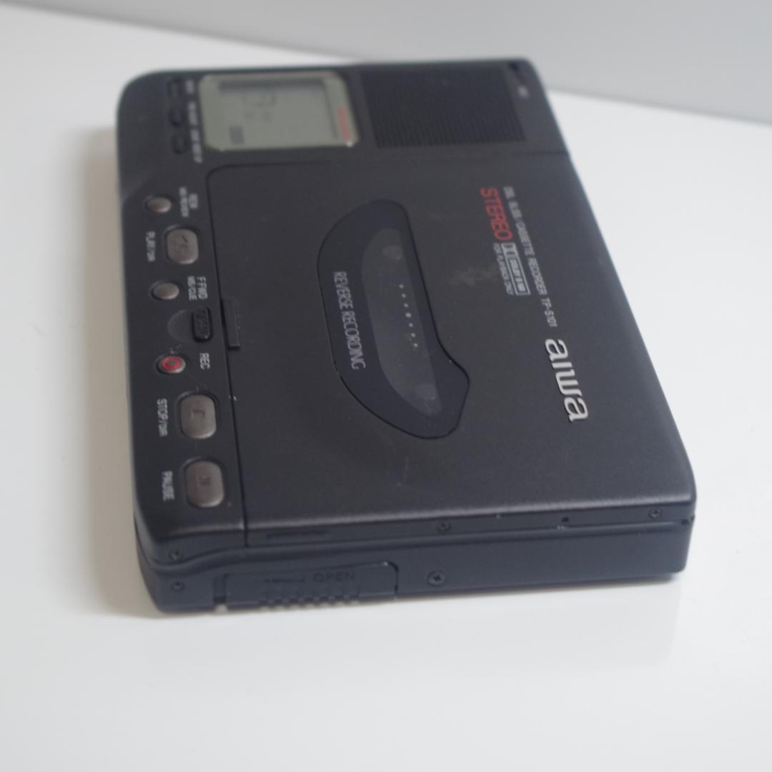B0666 AIWA ポータブルカセットレコーダー TP-S101 ジャンク