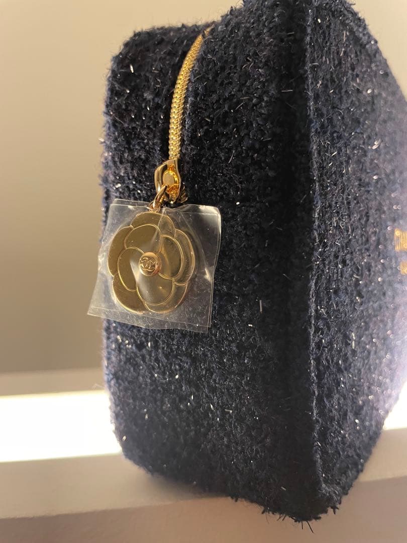 CHANEL クリスマスコフレ2025 リップアンドネイルセット　ポーチ