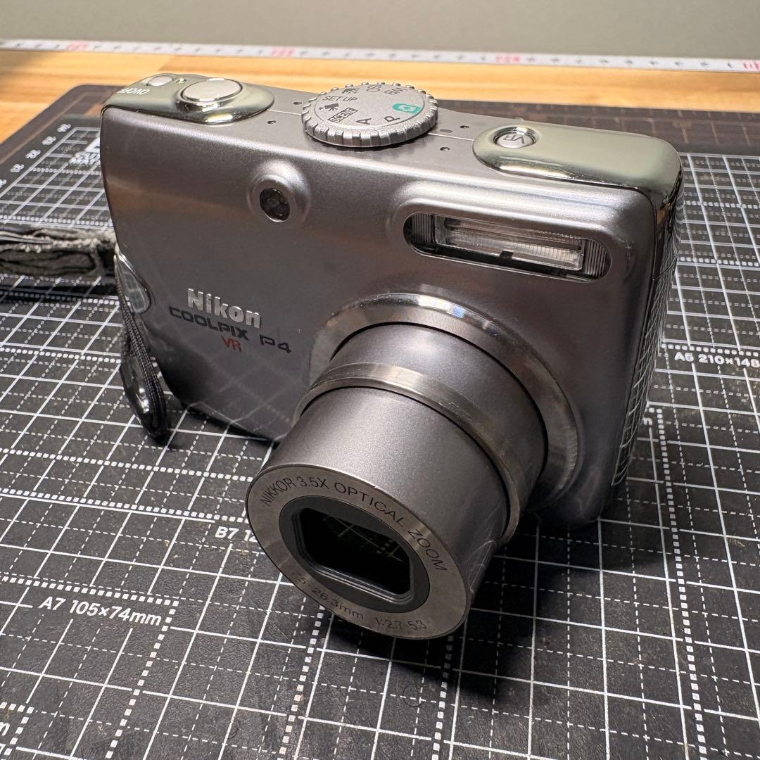 【動作確認済】Nikon COOLPIX P4 VR搭載 オールドコンデジ