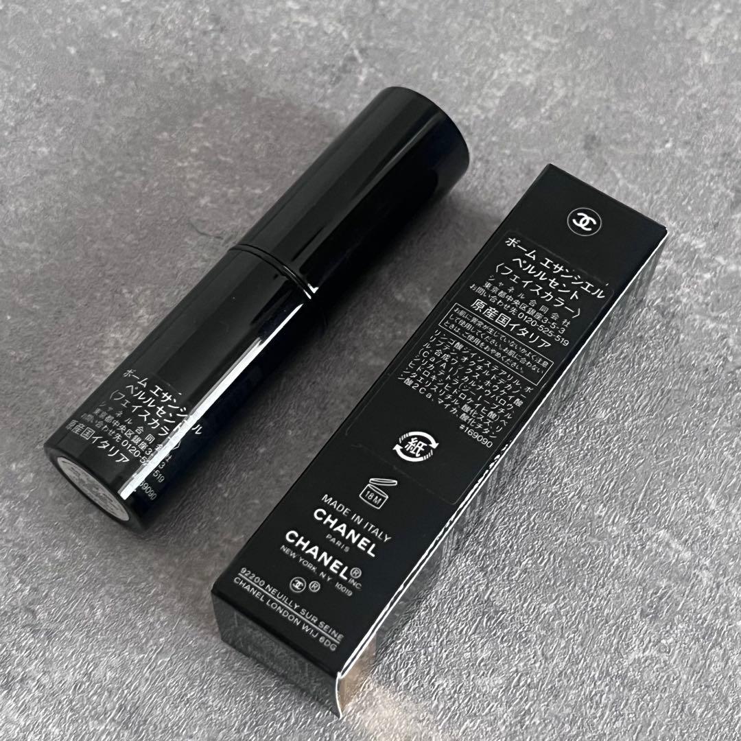 CHANELボームエサンシエル ペルルセント ハイライトスティック