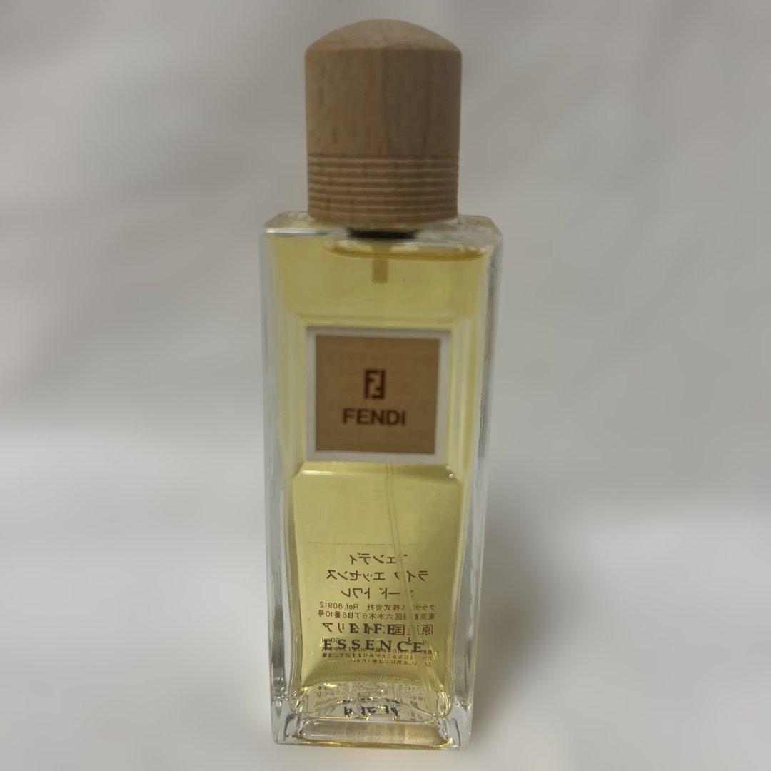 お値引き❗️⭐️【新品・未使用品】⭐️FENDI フェンディ ライフエッセンス50ml