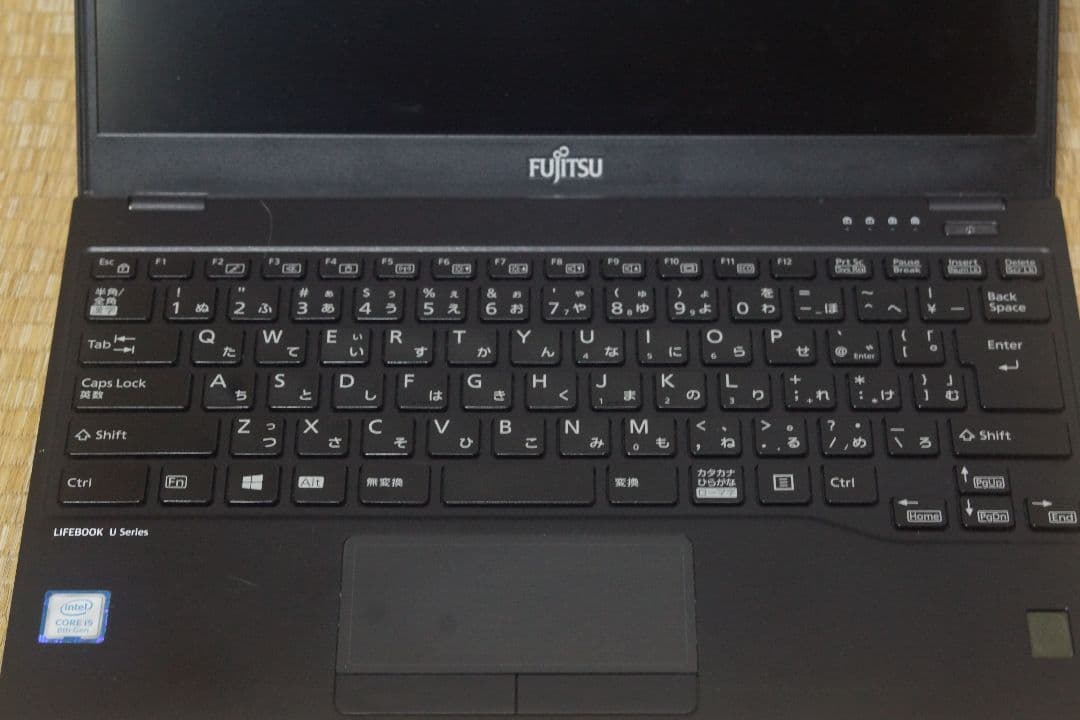 fujitsu u939 b 富士通　ノートパソコン　パソコン
