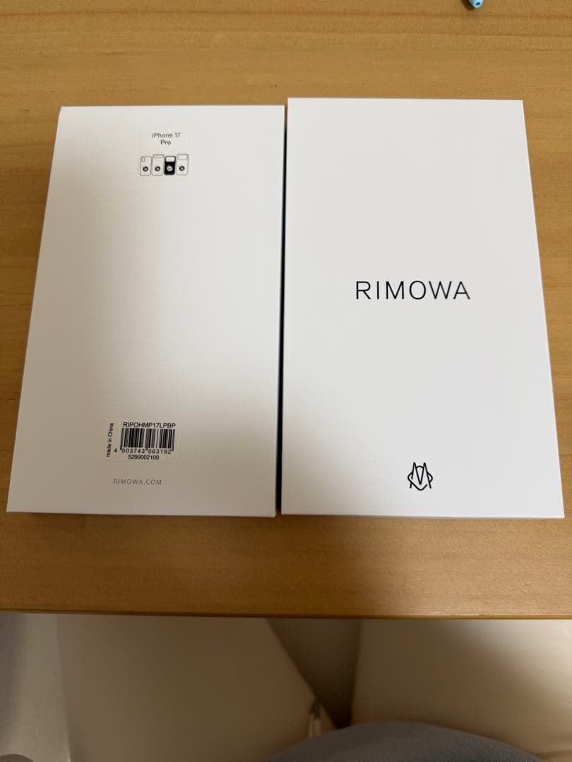 正規品RIMOWA バレリーナピンク　iPhone17pro ケース