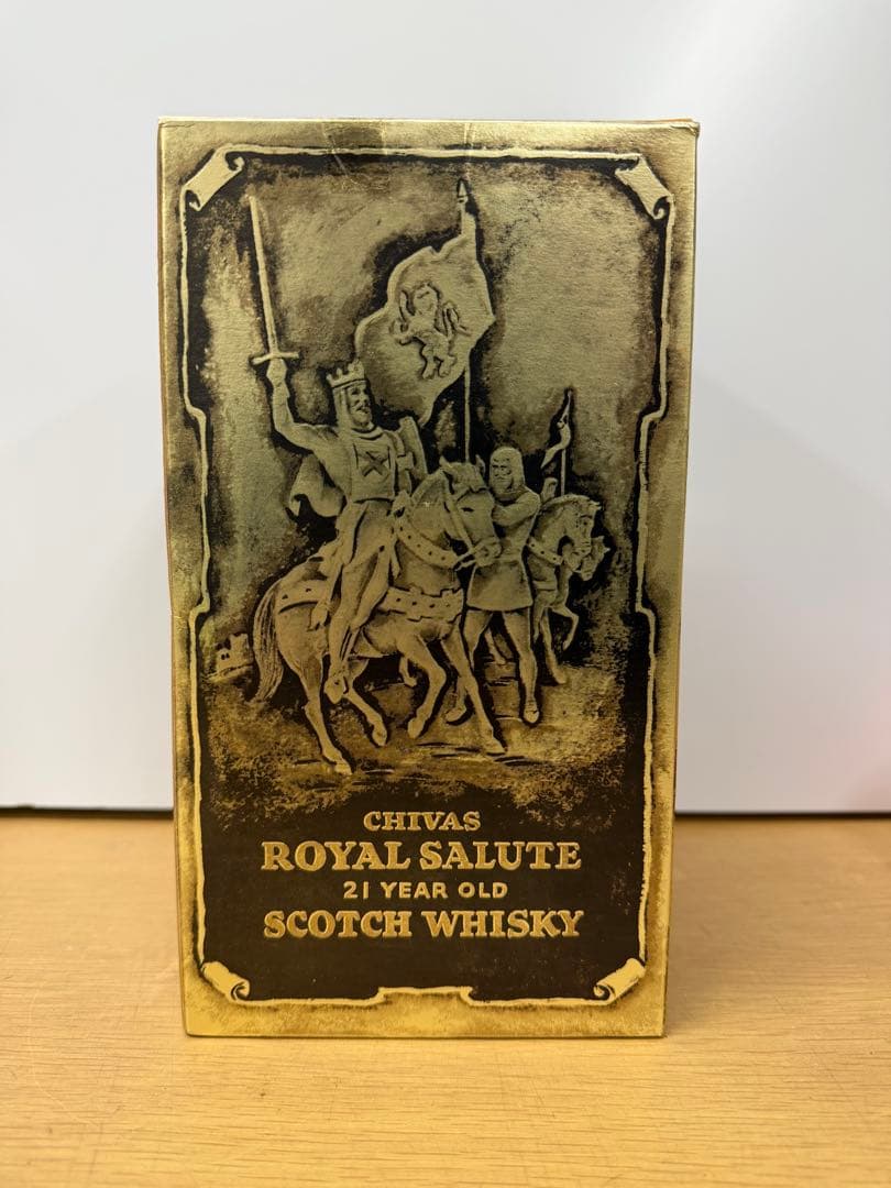 Chivas Regal  Salute 21年　赤　未開封　保管品