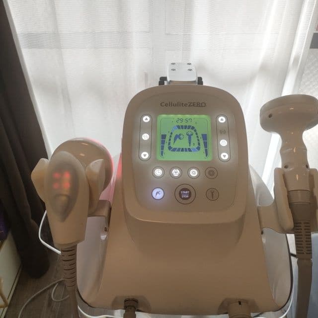 CelluliteZERO セルライトケア機器　【明日まで】