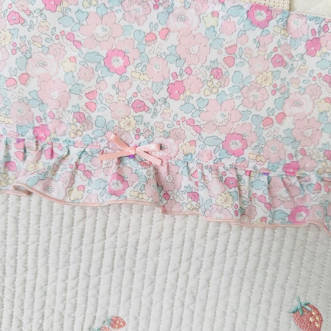 ハンドメイド　レッスンバッグ　タナローン　リバティ生地　女の子　ヌビ　ベッツィ