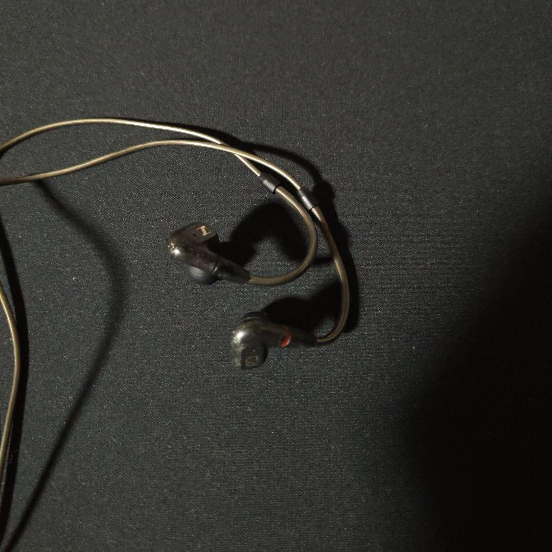 ジャンク sennheiser ie300