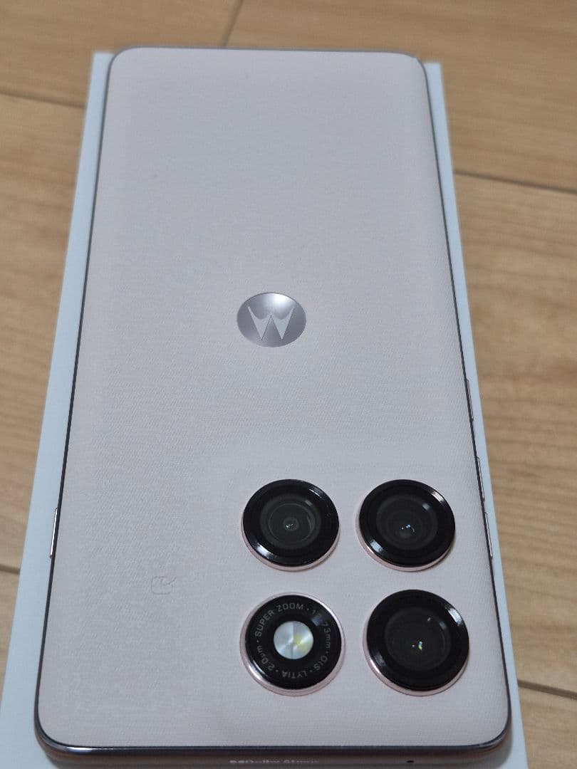 【美品】motorola edge 60 pro スマートフォン本体