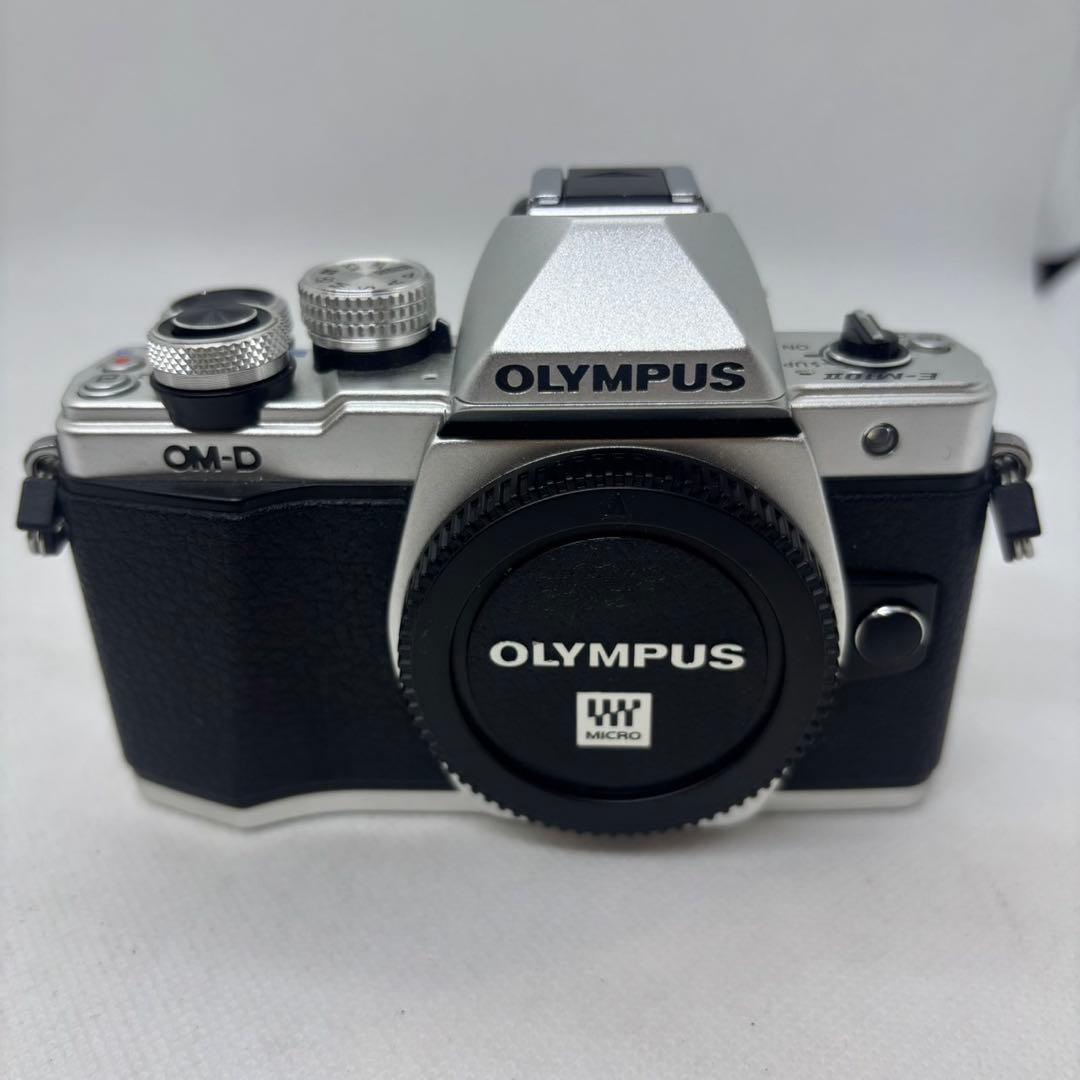 OLYMPUS OM-D E-M10 Mark II ボディ