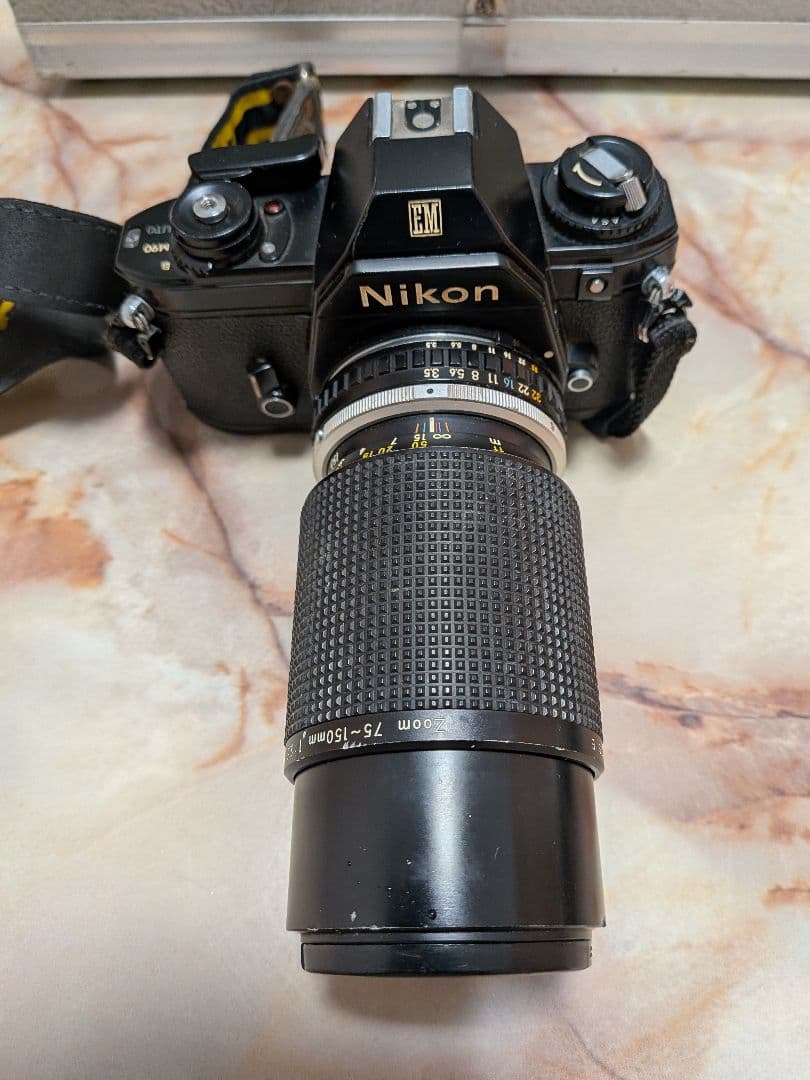 Nikon EM フイルムカメラ　三脚　ハードケース　ジャンク