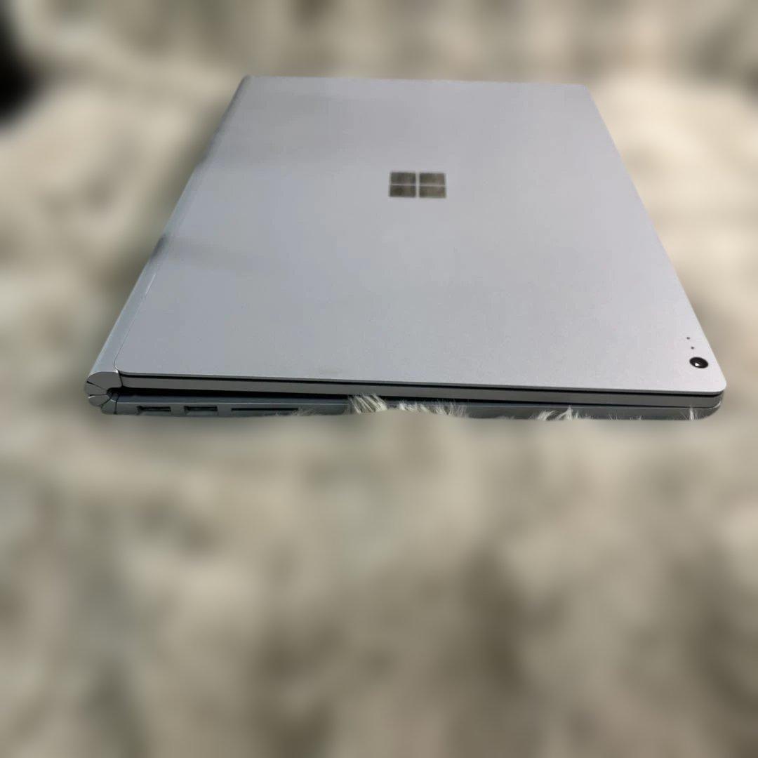 Microsoft Surface Laptop2 13.5インチ