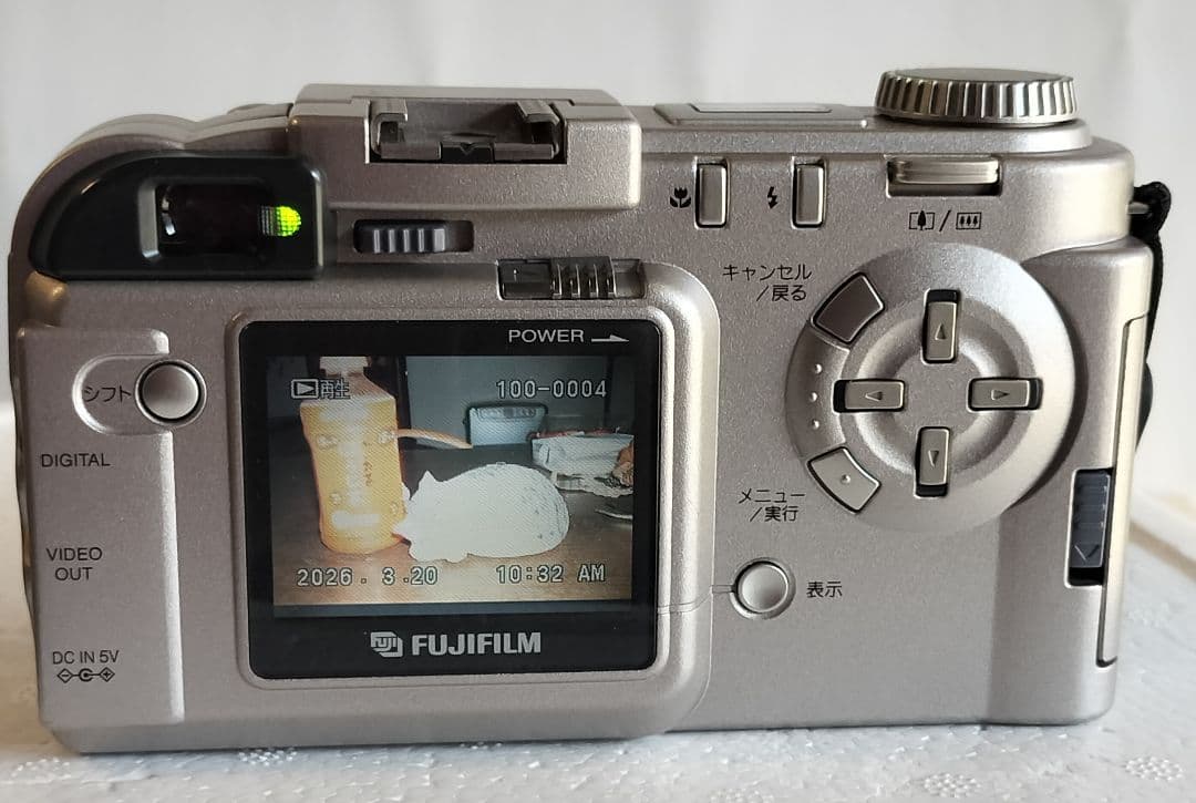 Fujifilm FinePix 2900Z デジタルカメラ アダプターSM含む
