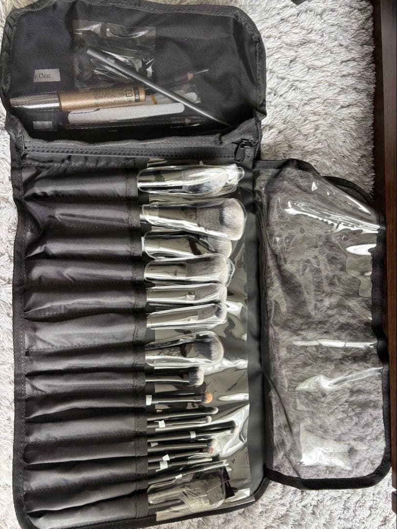 即発送　プロ用美容学生用ブリディエ メイク道具一式