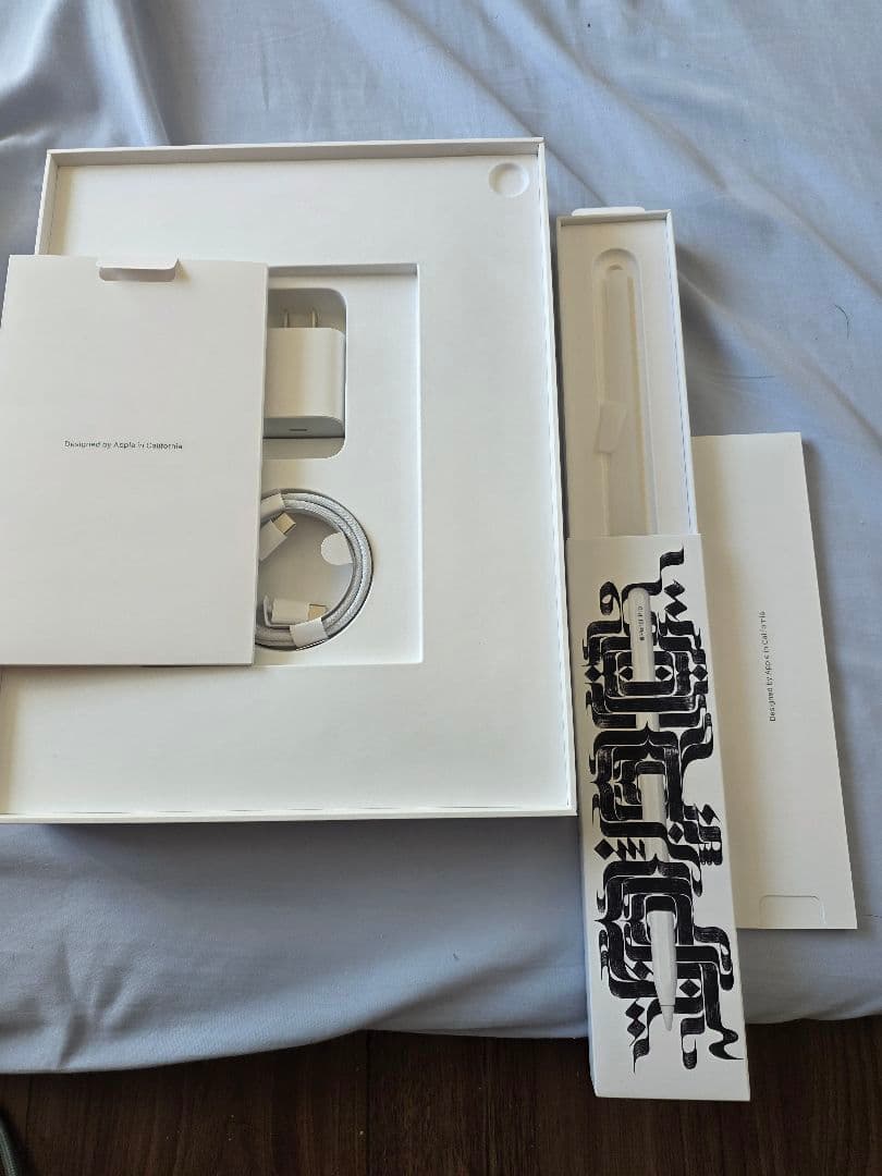 iPad Air (M3) 256GB Wi-Fi 13インチ スペースグレー