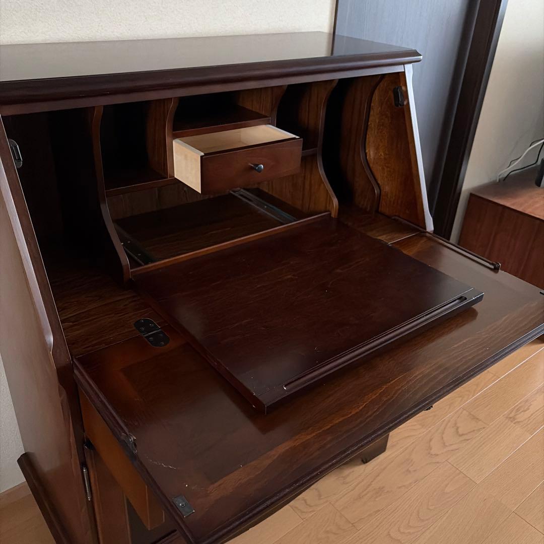 【カリモク家具】ライティングビューロー　コロニアルシリーズ