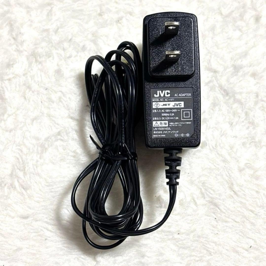 JVC ビデオカメラ　GZ-E750-W カメラ　バッグ付　ホワイト　稼動品