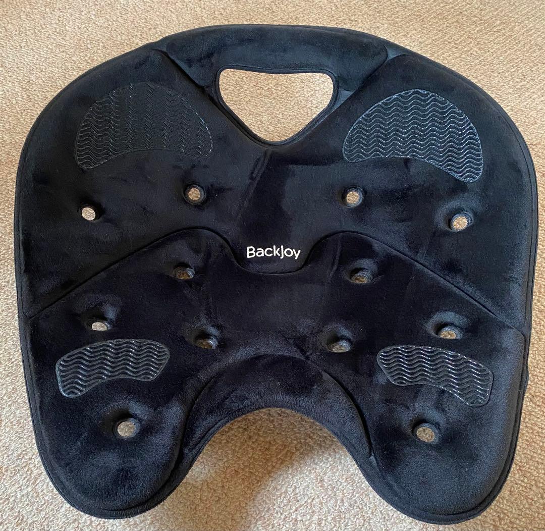 バックジョイ　メディコアリリーフ LUX レギュラーサイズ　BackJoy 黒