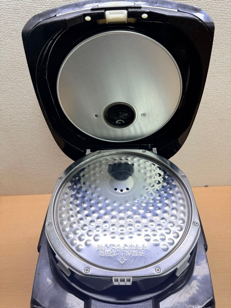 ZOJIRUSHI IH炊飯器NP-V18A 1升炊き 動作確認済み 内釜付き