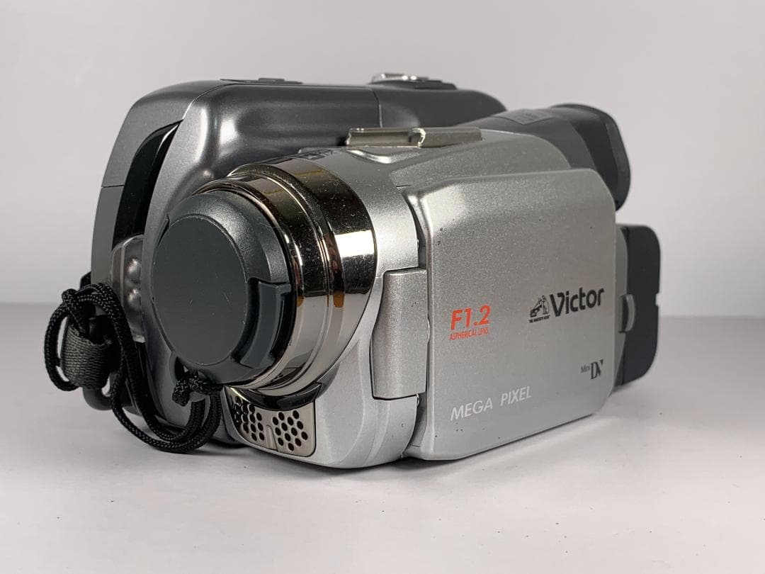 Victor GR-DF590 MiniDVビデオカメラ 動作品