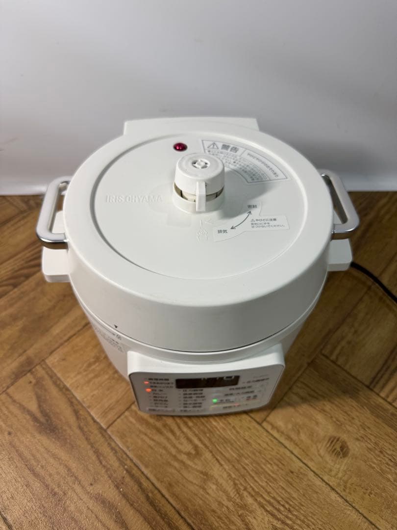 ◆美品◆電気圧力鍋◆PC-MA2-W◆2.2L◆圧力調理器◆アイリスオーヤマ