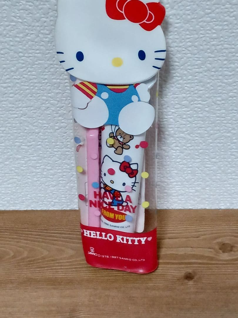 【レトロ】ハローキティ　エルパック歯磨きセット　5点セット