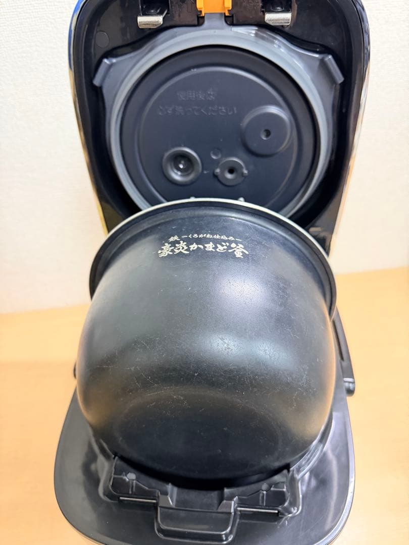象印 NW-JW10 炊飯器5.5合 豪炎かまど釜 動作品 日本製 2021年製