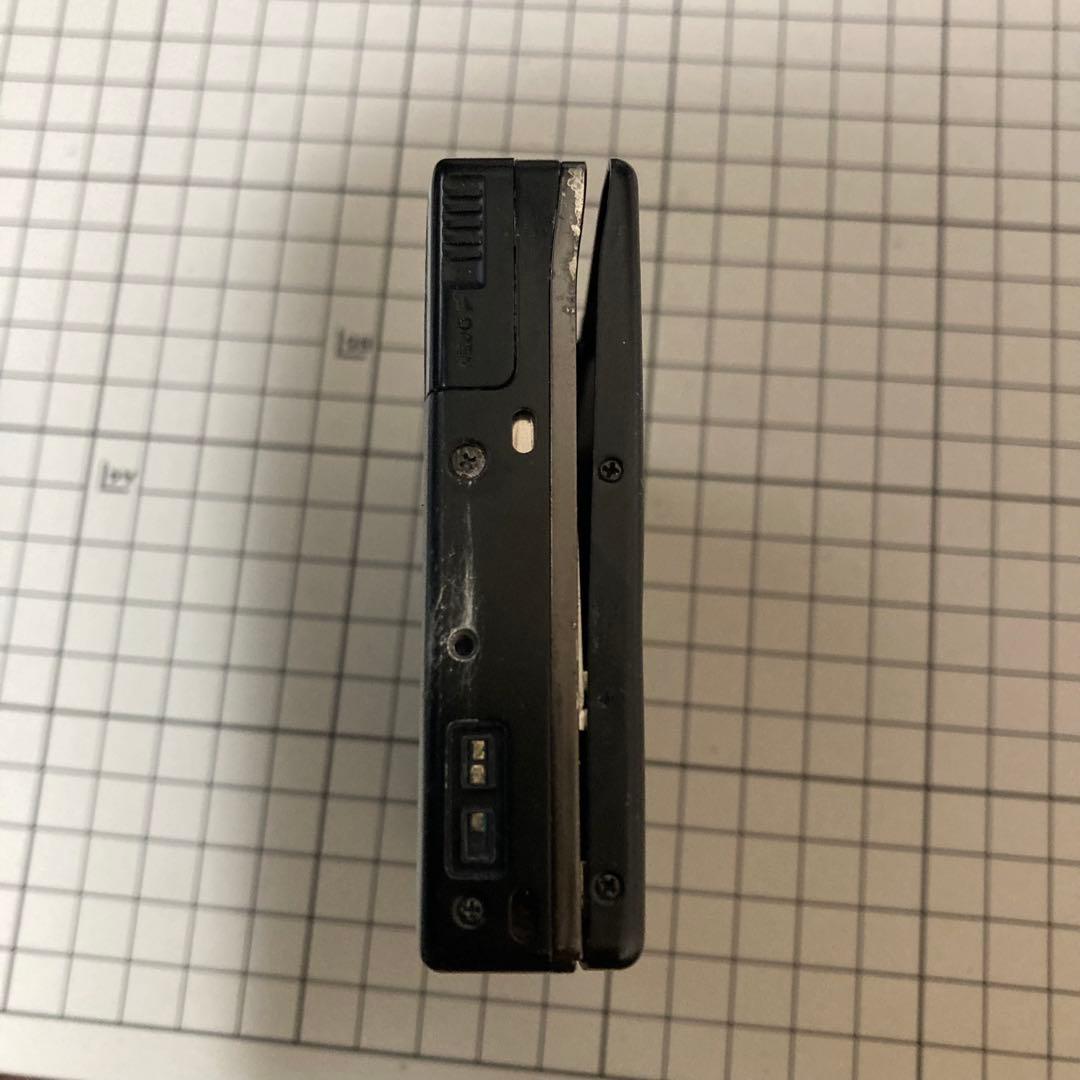 AIWA カセットプレーヤー ウォークマン型 HS-PL77 ジャンク品