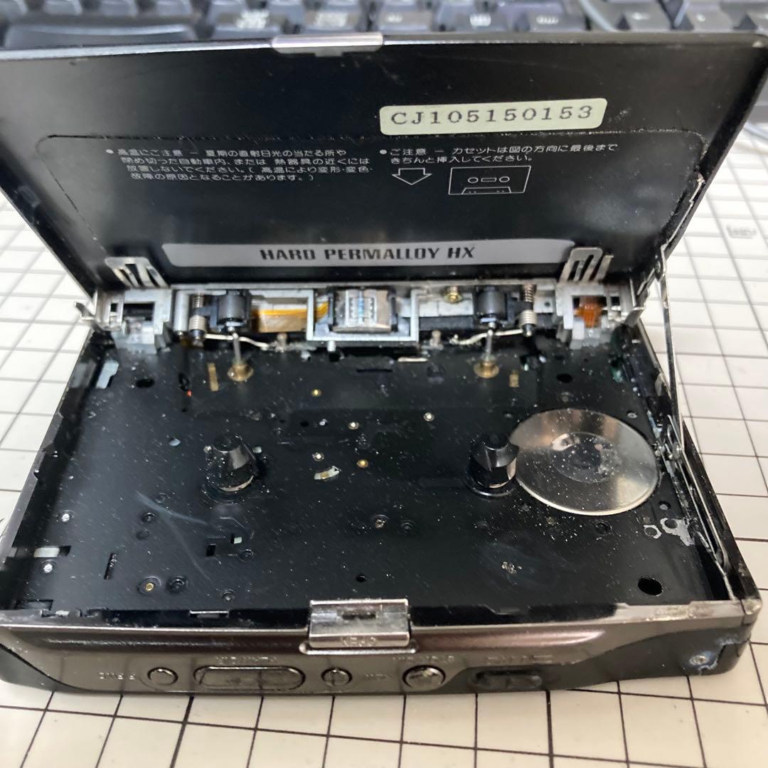 AIWA カセットプレーヤー ウォークマン型 HS-PL77 ジャンク品