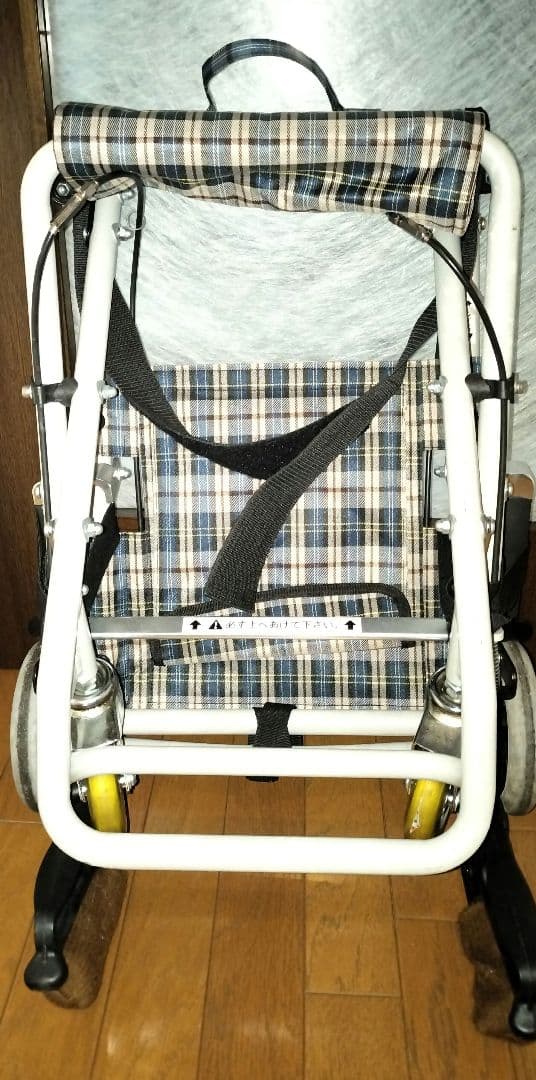 幸和製作所　テイコブ　アルミ製　コンパクト　車椅子　介助車　折りたたみ　BH01