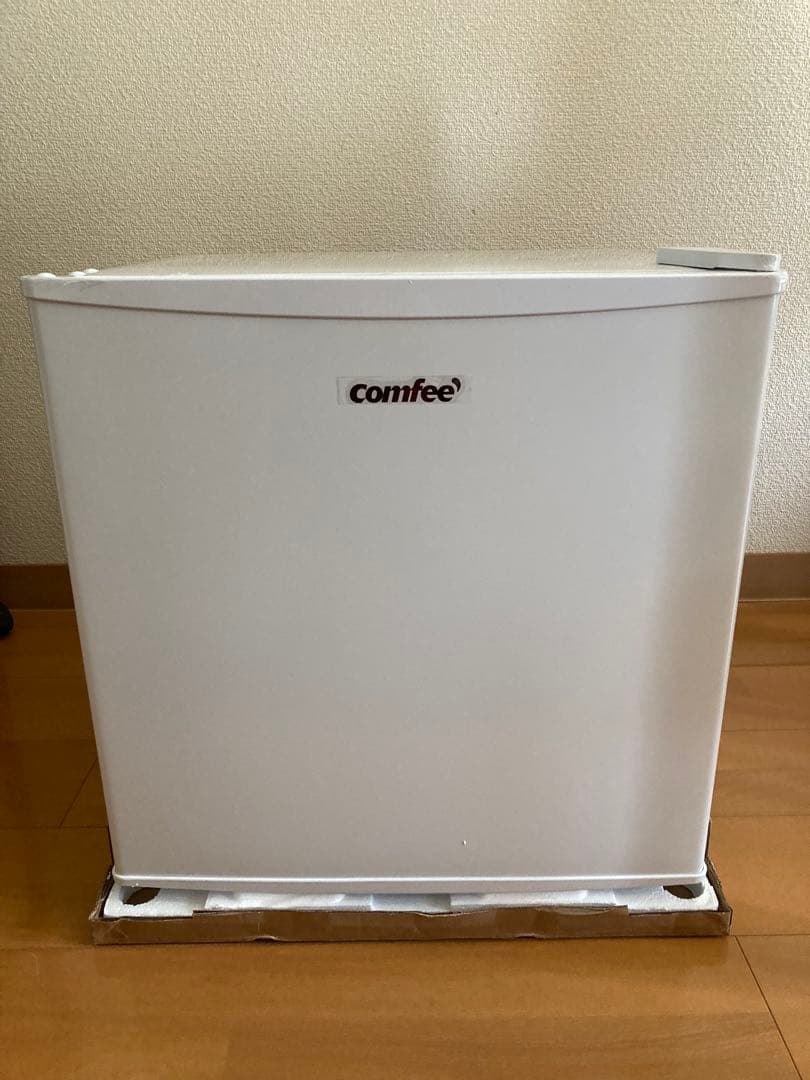 COMFEE' 冷凍庫 32L 前開き式 RCD40WH1JP(E) ホワイト