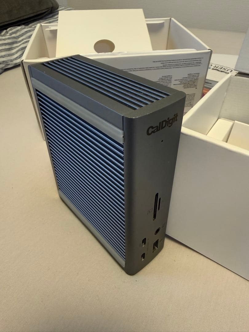 ルーター・ネットワーク機器 calDigit Ts4 thunderbolt Station 4