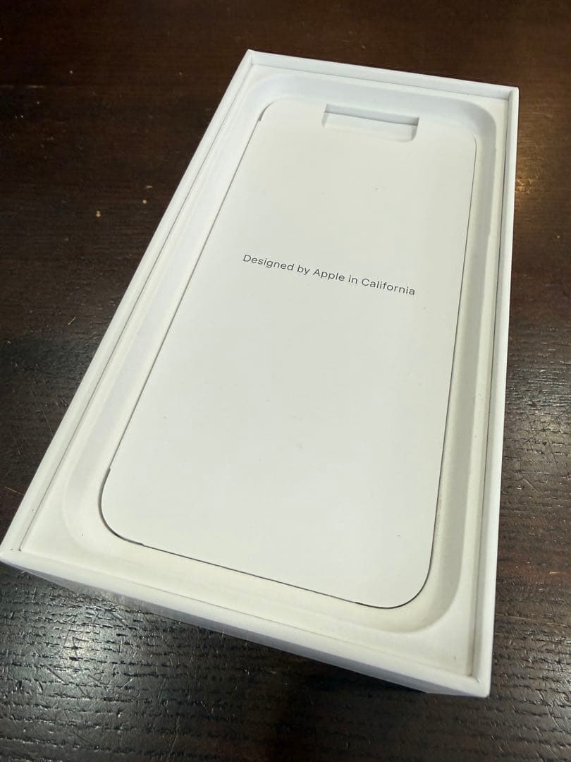iPhone 11 64Gb グリーン 海外版 SIMフリー