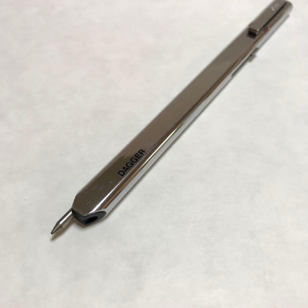 OHTO ボールペン　DAGGER 2色