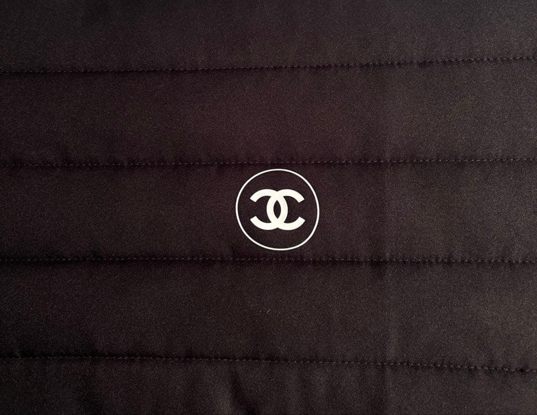 CHANEL ノベルティ ノートPC タブレットケース&サンプル付