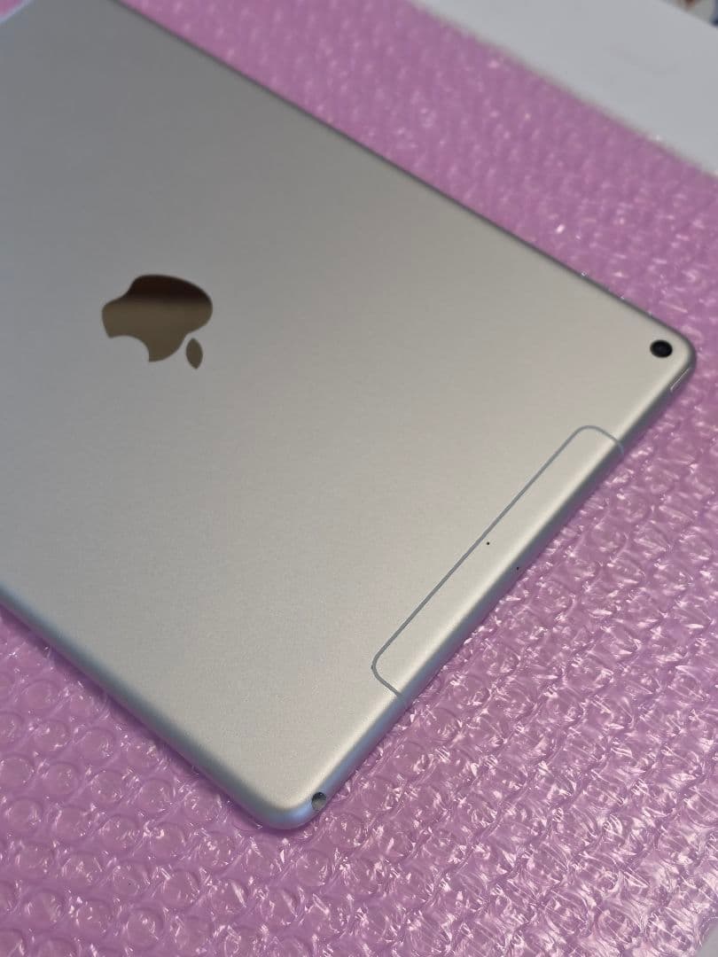 美品　iPad Air 第3世代　バッテリー良好　Wi-Fi+Cellular