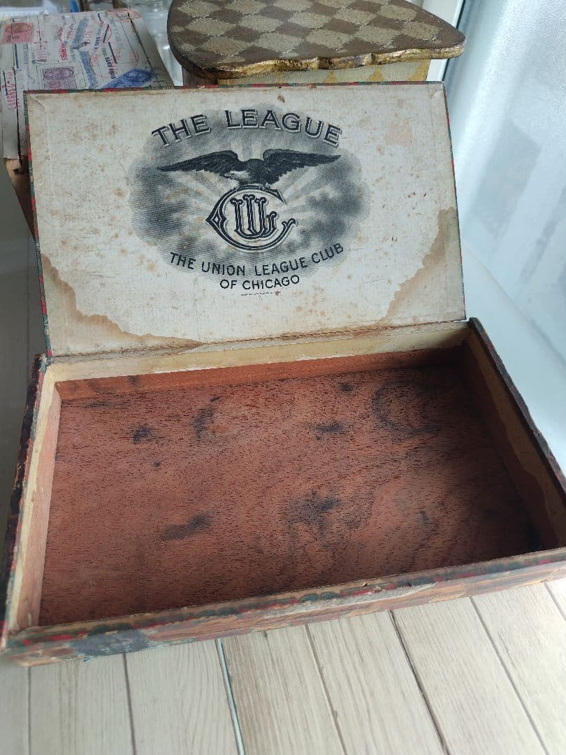THE LEAGUE アンティーク シガーケース